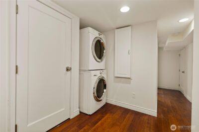 547 NE 91st Street , Seattle, WA 98115-2816 - Photo 24
