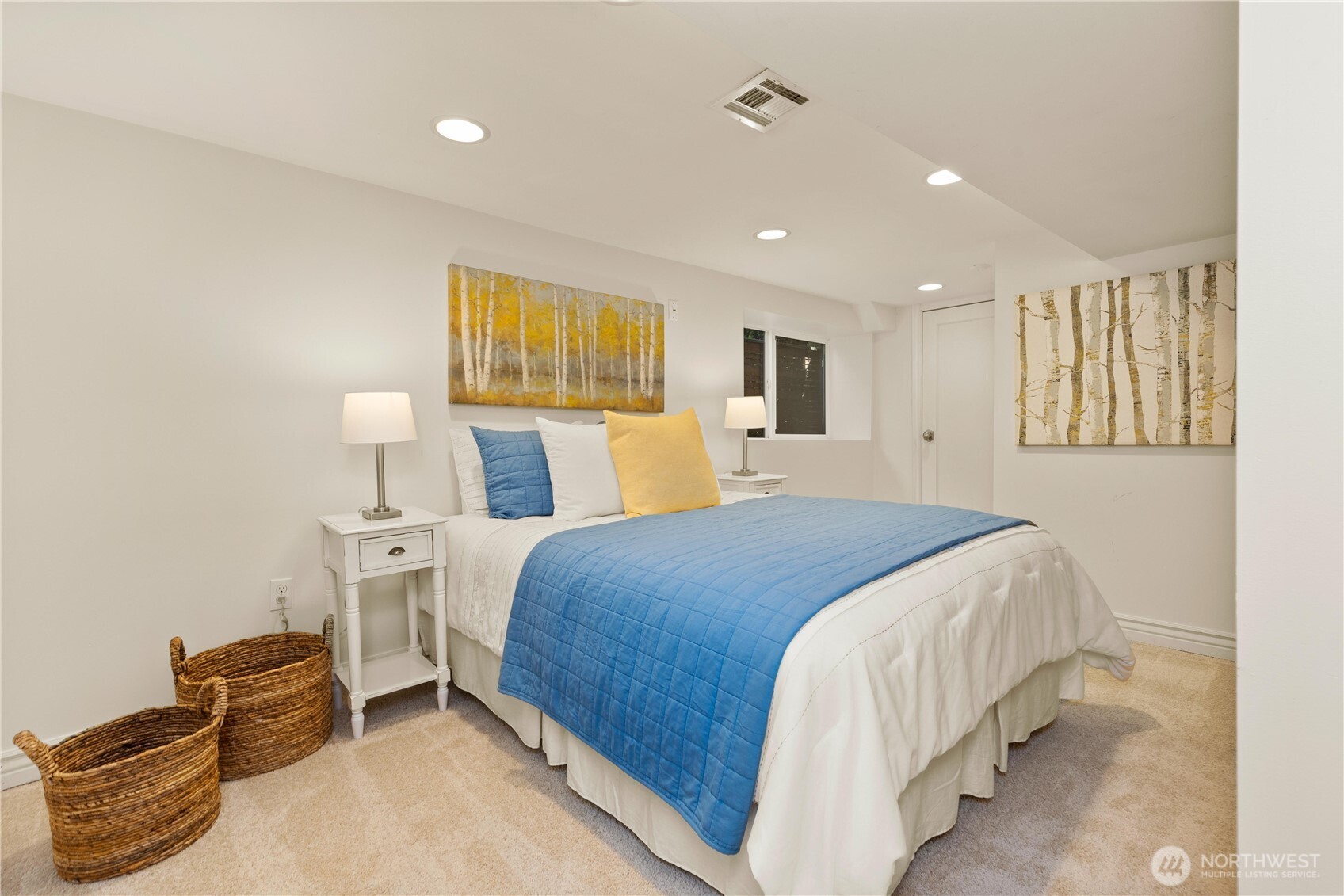 547 NE 91st Street , Seattle, WA 98115-2816