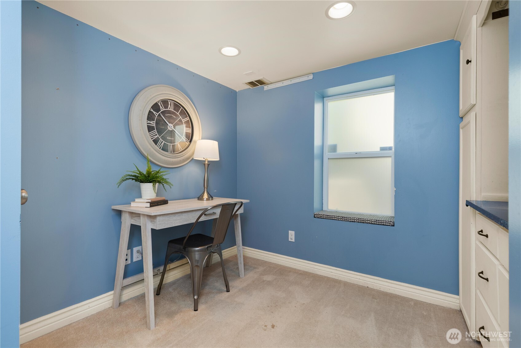 547 NE 91st Street , Seattle, WA 98115-2816