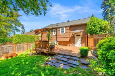 547 NE 91st Street , Seattle, WA 98115-2816 - Photo 29