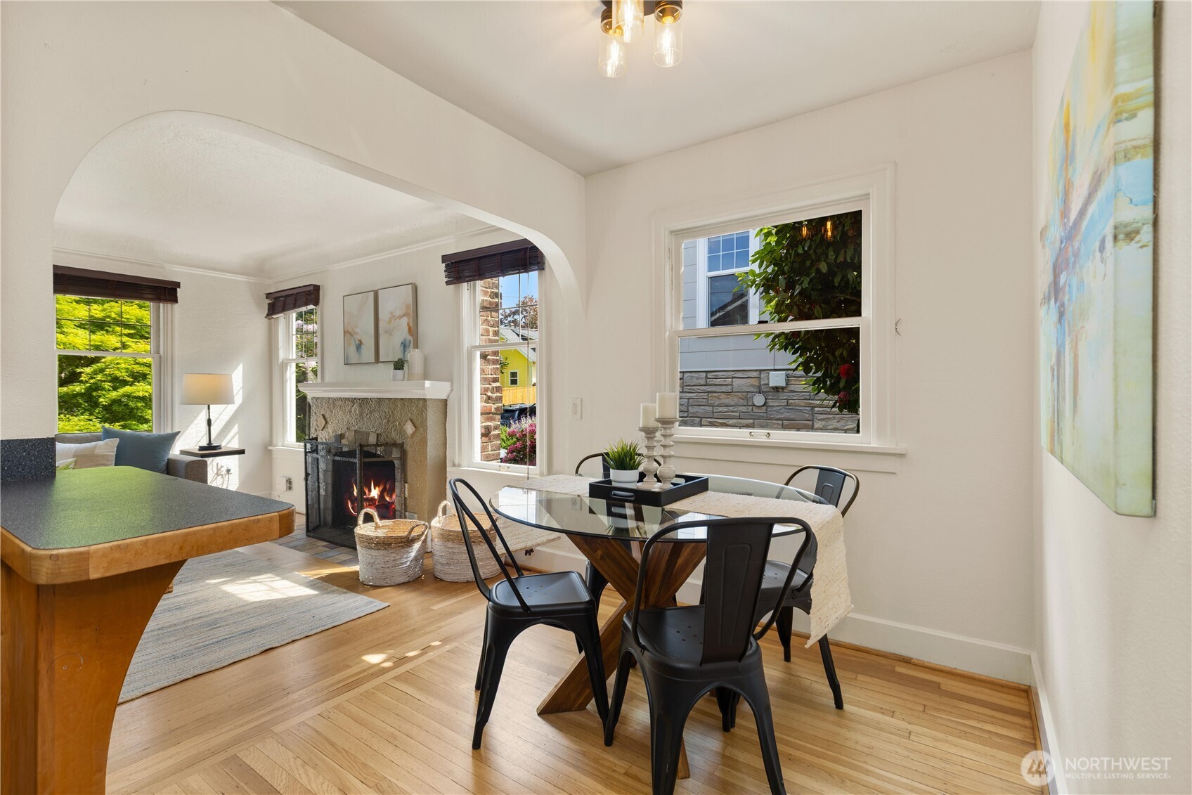 547 NE 91st Street , Seattle, WA 98115-2816