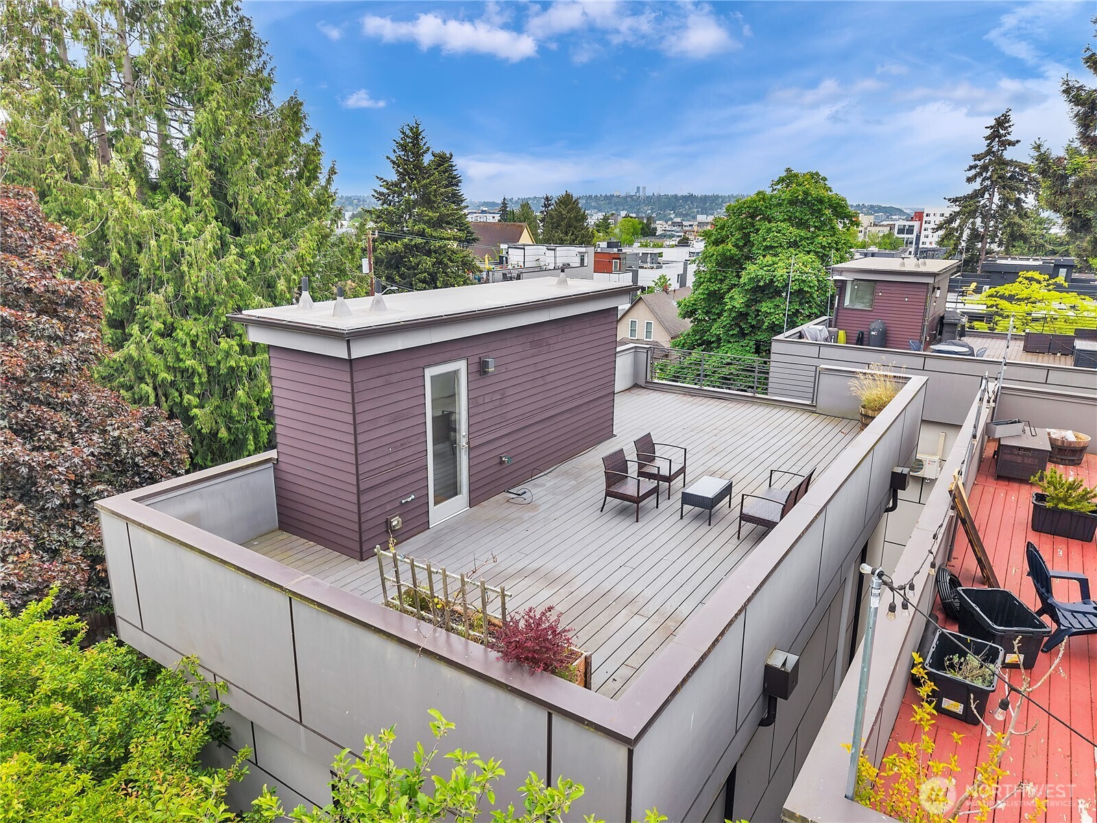 2038 NW 62nd Street , Seattle, WA 98107