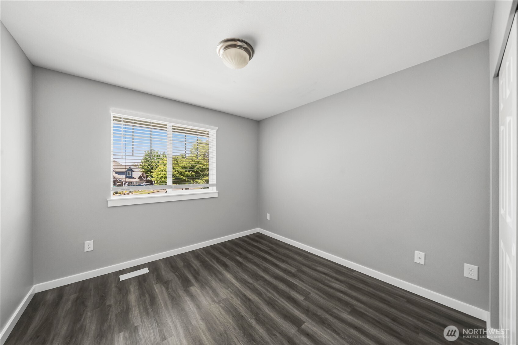 7249 Radius Loop SE, Lacey, WA 98513