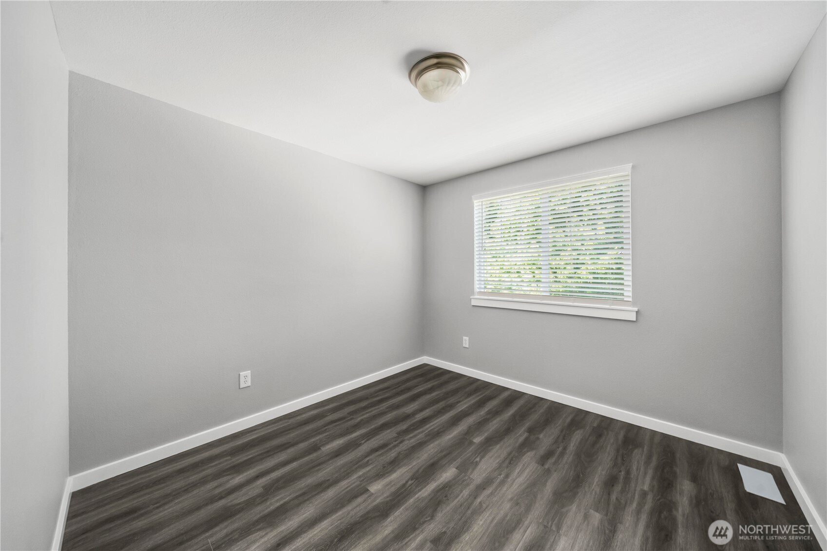 7249 Radius Loop SE, Lacey, WA 98513