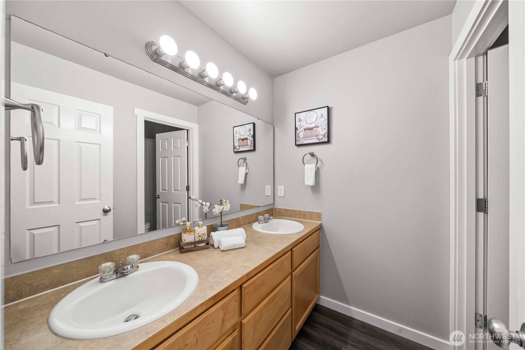 7249 Radius Loop SE, Lacey, WA 98513