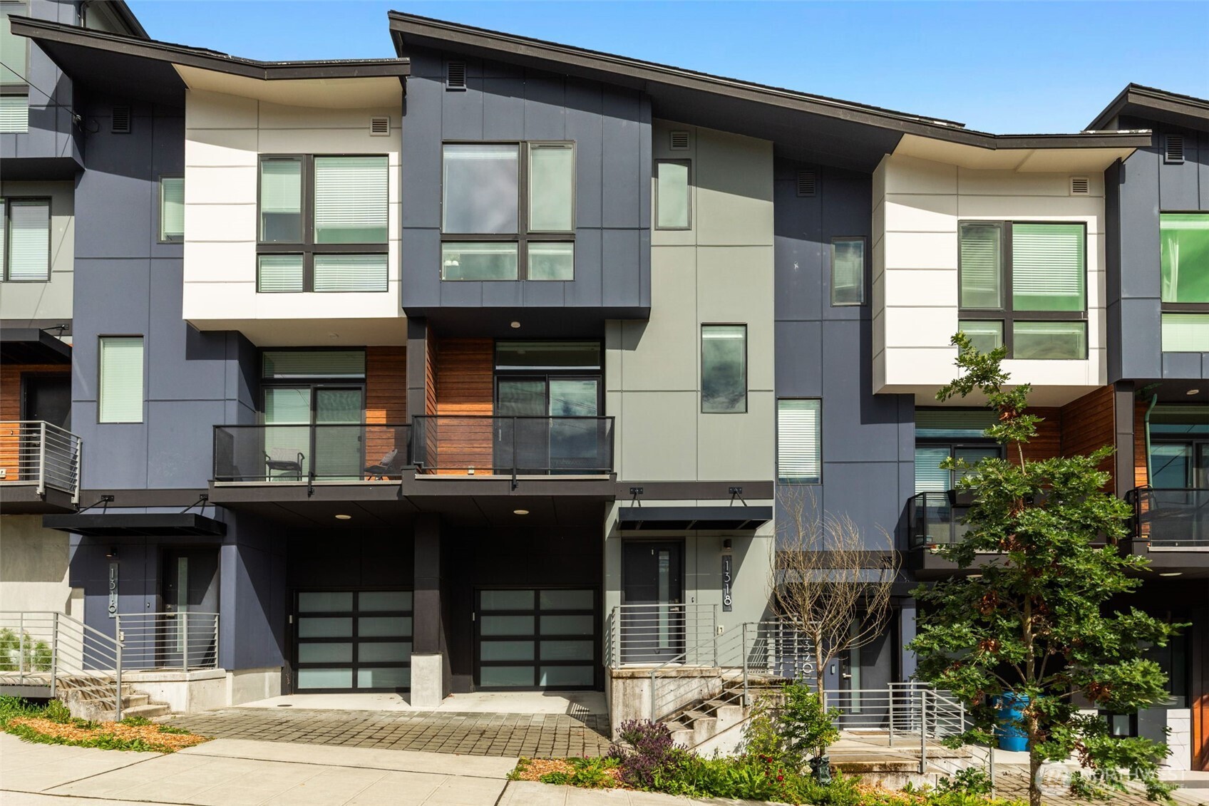 1318 Yakima Avenue S #A03, Seattle, WA 98144-3833