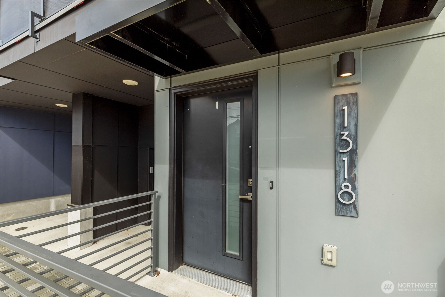 1318 Yakima Avenue S #A03, Seattle, WA 98144-3833