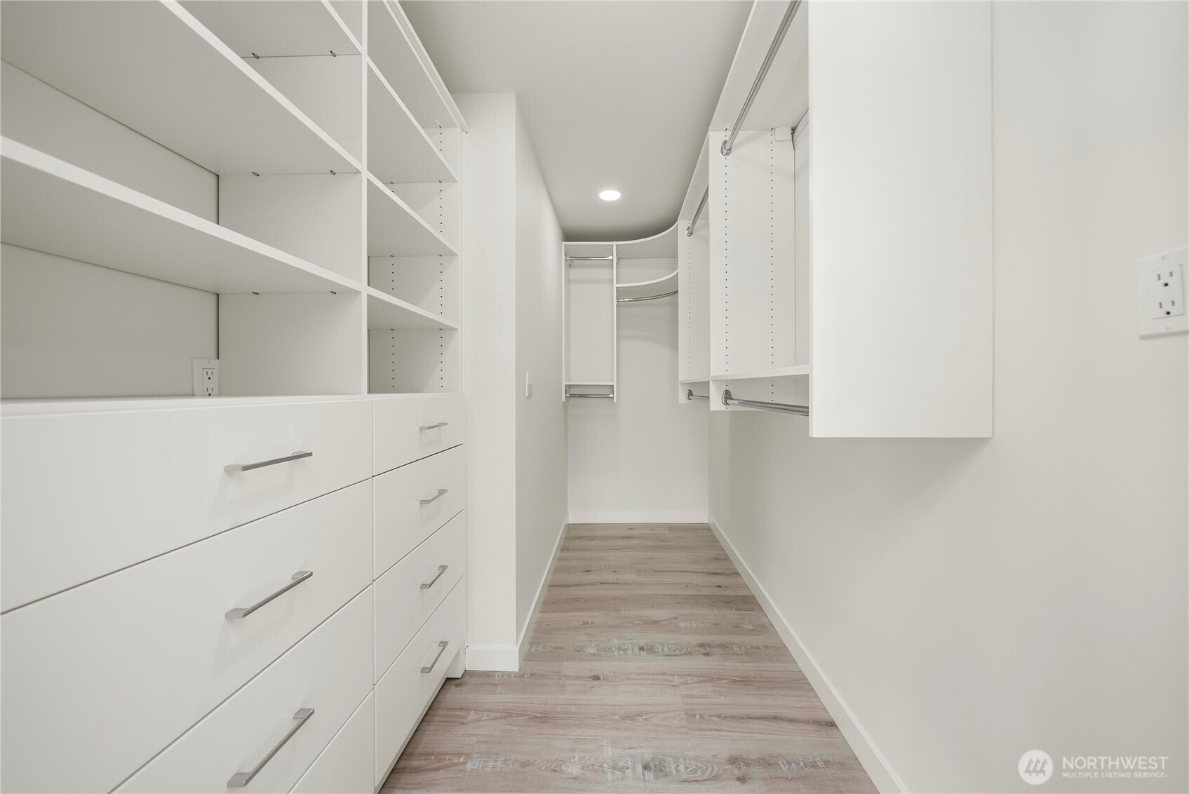4905 Jenks Point Way E , Lake Tapps, WA 98391