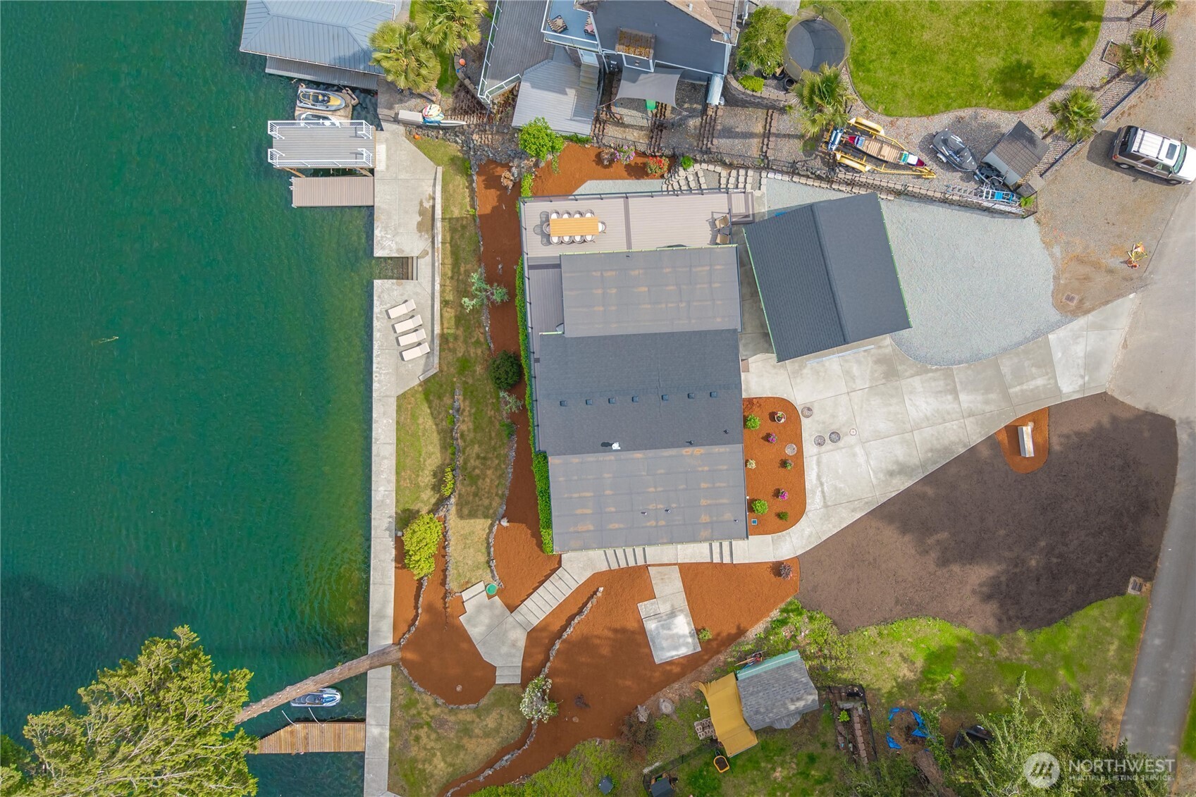 4905 Jenks Point Way E , Lake Tapps, WA 98391