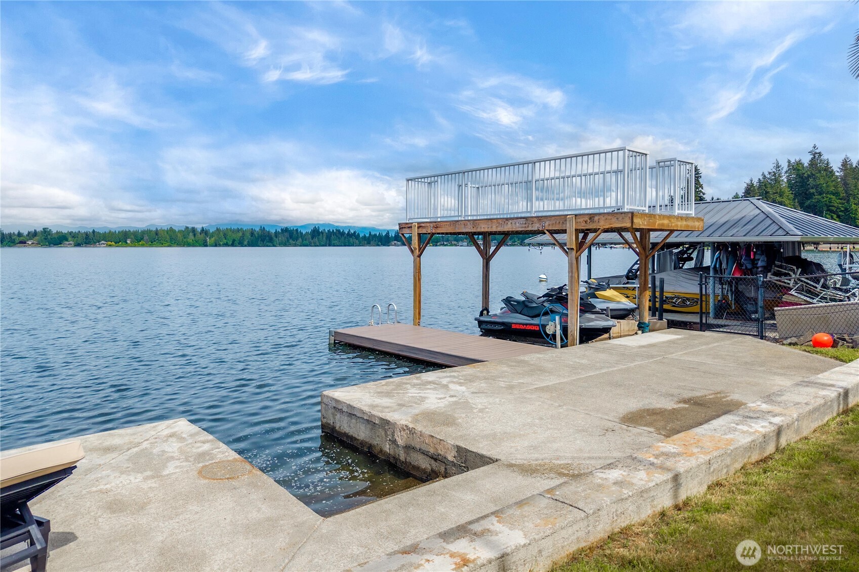 4905 Jenks Point Way E , Lake Tapps, WA 98391