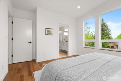 4120 Burke Avenue N, Seattle, WA 98103 - Photo 14