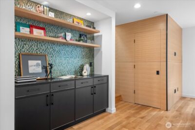 4120 Burke Avenue N, Seattle, WA 98103 - Photo 10