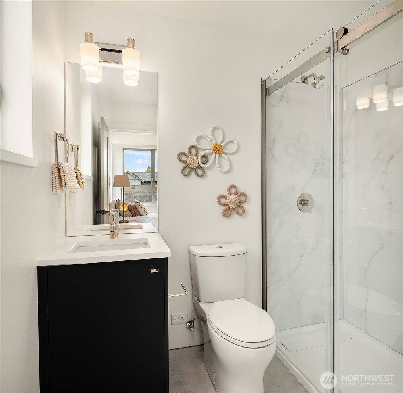 6913 30th Avenue NW, Seattle, WA 98117