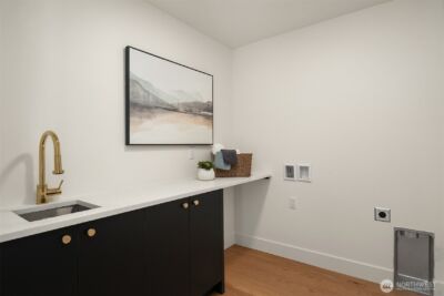 6913 30th Avenue NW, Seattle, WA 98117 - Photo 31