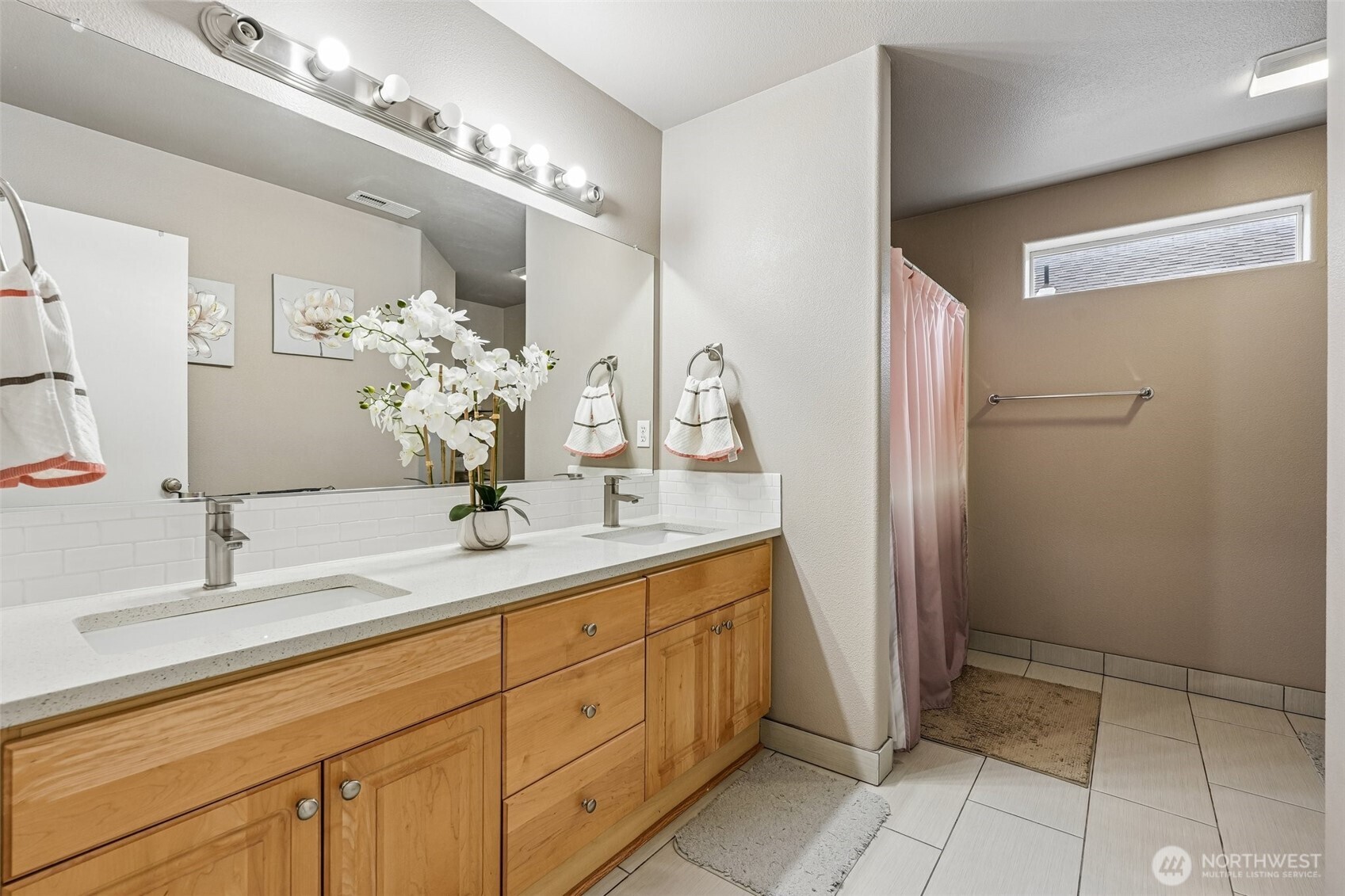 8903 NE 41st Avenue , Vancouver, WA 98665