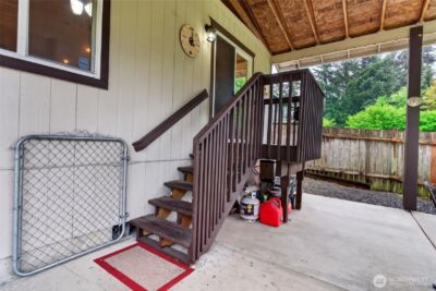 10702 211th Avenue Ct E, Bonney Lake, WA 98391 - Photo 18