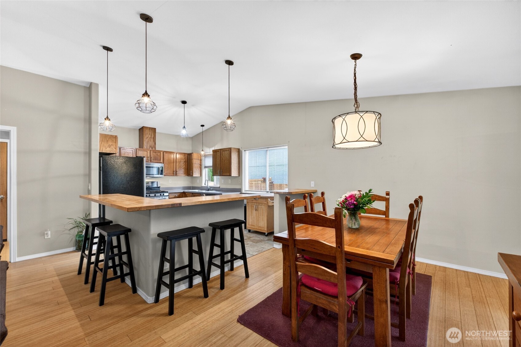 10702 211th Avenue Ct E, Bonney Lake, WA 98391