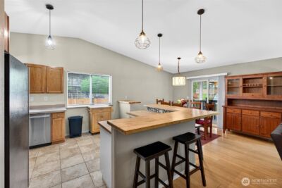 10702 211th Avenue Ct E, Bonney Lake, WA 98391 - Photo 8