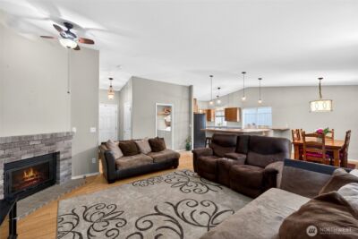 10702 211th Avenue Ct E, Bonney Lake, WA 98391 - Photo 10
