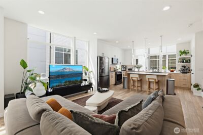902 N 86th Street , Seattle, WA 98103 - Photo 13