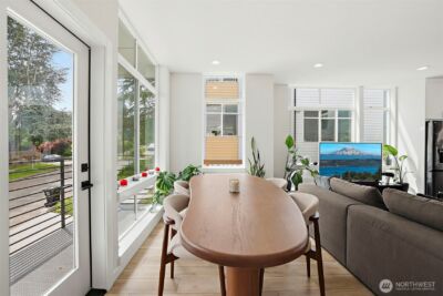 902 N 86th Street , Seattle, WA 98103 - Photo 17