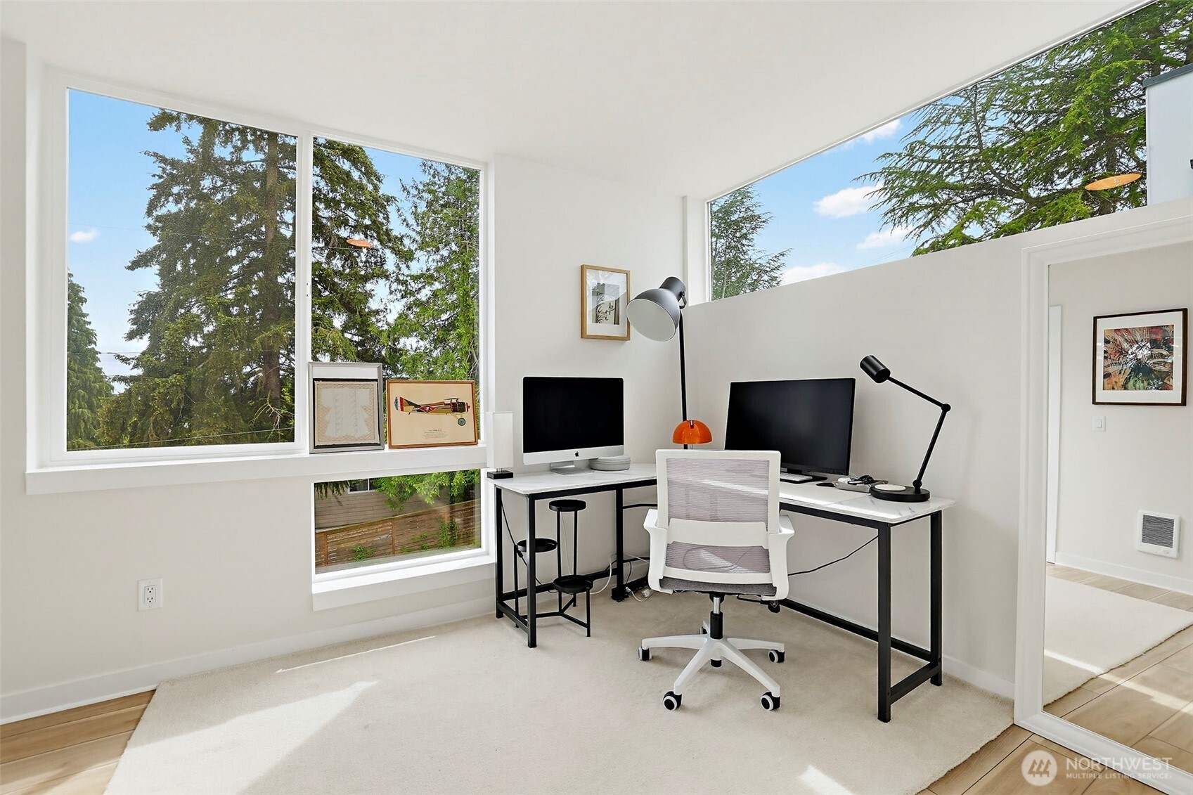 902 N 86th Street , Seattle, WA 98103