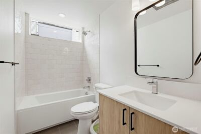 902 N 86th Street , Seattle, WA 98103 - Photo 25