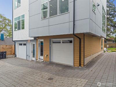 902 N 86th Street , Seattle, WA 98103 - Photo 34