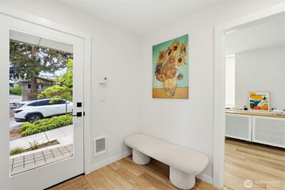 902 N 86th Street , Seattle, WA 98103 - Photo 5