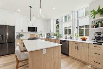 902 N 86th Street , Seattle, WA 98103 - Photo 8