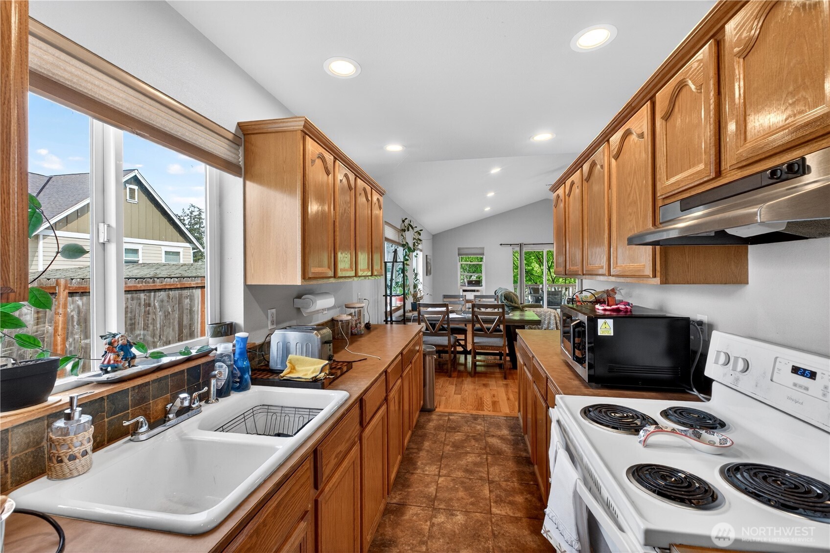 12215 34th Street Ct E, Edgewood, WA 98372