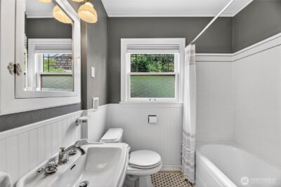 4036 44th Avenue SW, Seattle, WA 98116 - Photo 15