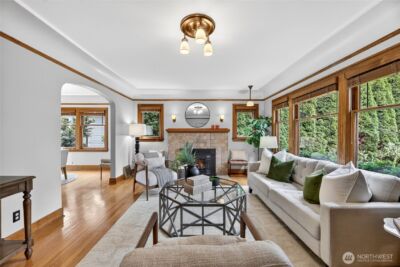 4036 44th Avenue SW, Seattle, WA 98116 - Photo 3