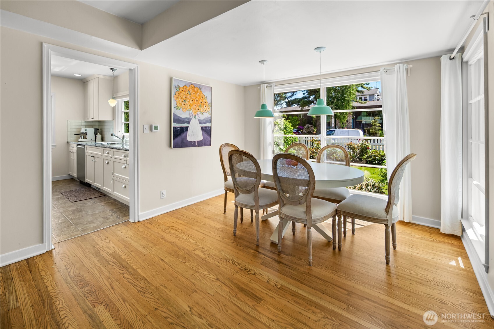 3806 W Bertona Street , Seattle, WA 98199