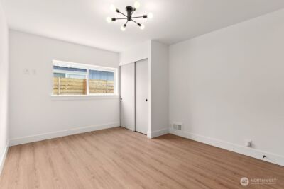 8327 44th Avenue S, Seattle, WA 98118-2740 - Photo 35