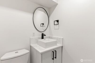 8327 44th Avenue S, Seattle, WA 98118-2740 - Photo 9