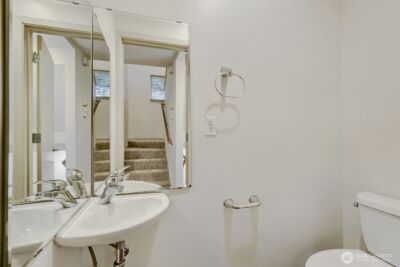 5015 37th Avenue S #B, Seattle, WA 98118 - Photo 14