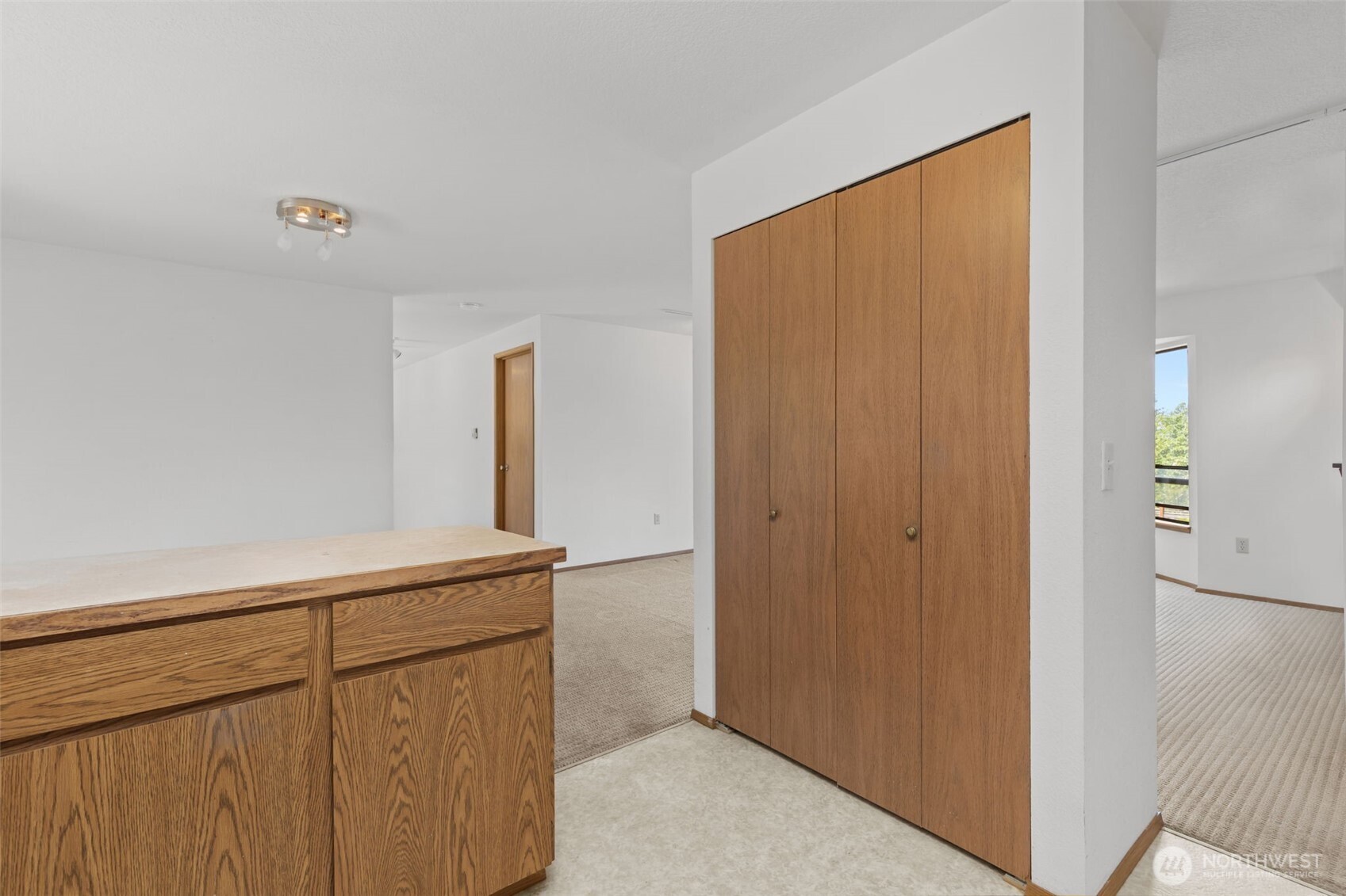 8111 NE 157th , Kenmore, WA 98028