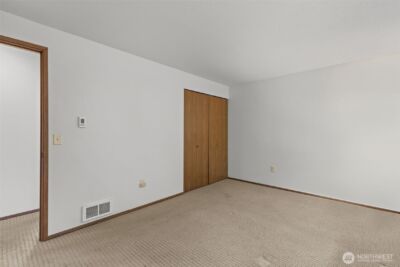 8111 NE 157th , Kenmore, WA 98028 - Photo 18