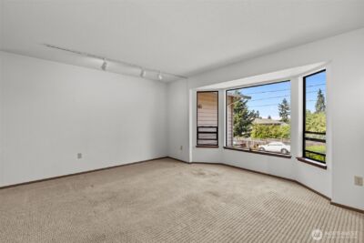 8111 NE 157th , Kenmore, WA 98028 - Photo 2