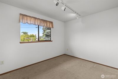 8111 NE 157th , Kenmore, WA 98028 - Photo 22