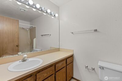 8111 NE 157th , Kenmore, WA 98028 - Photo 26
