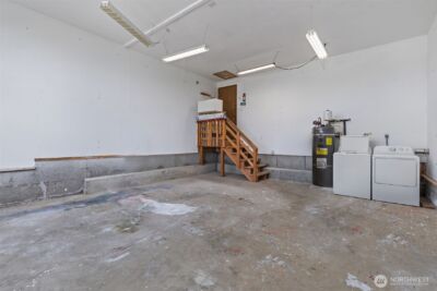 8111 NE 157th , Kenmore, WA 98028 - Photo 32