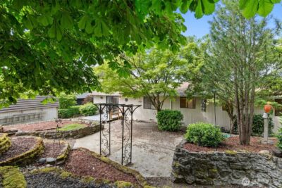 8111 NE 157th , Kenmore, WA 98028 - Photo 36