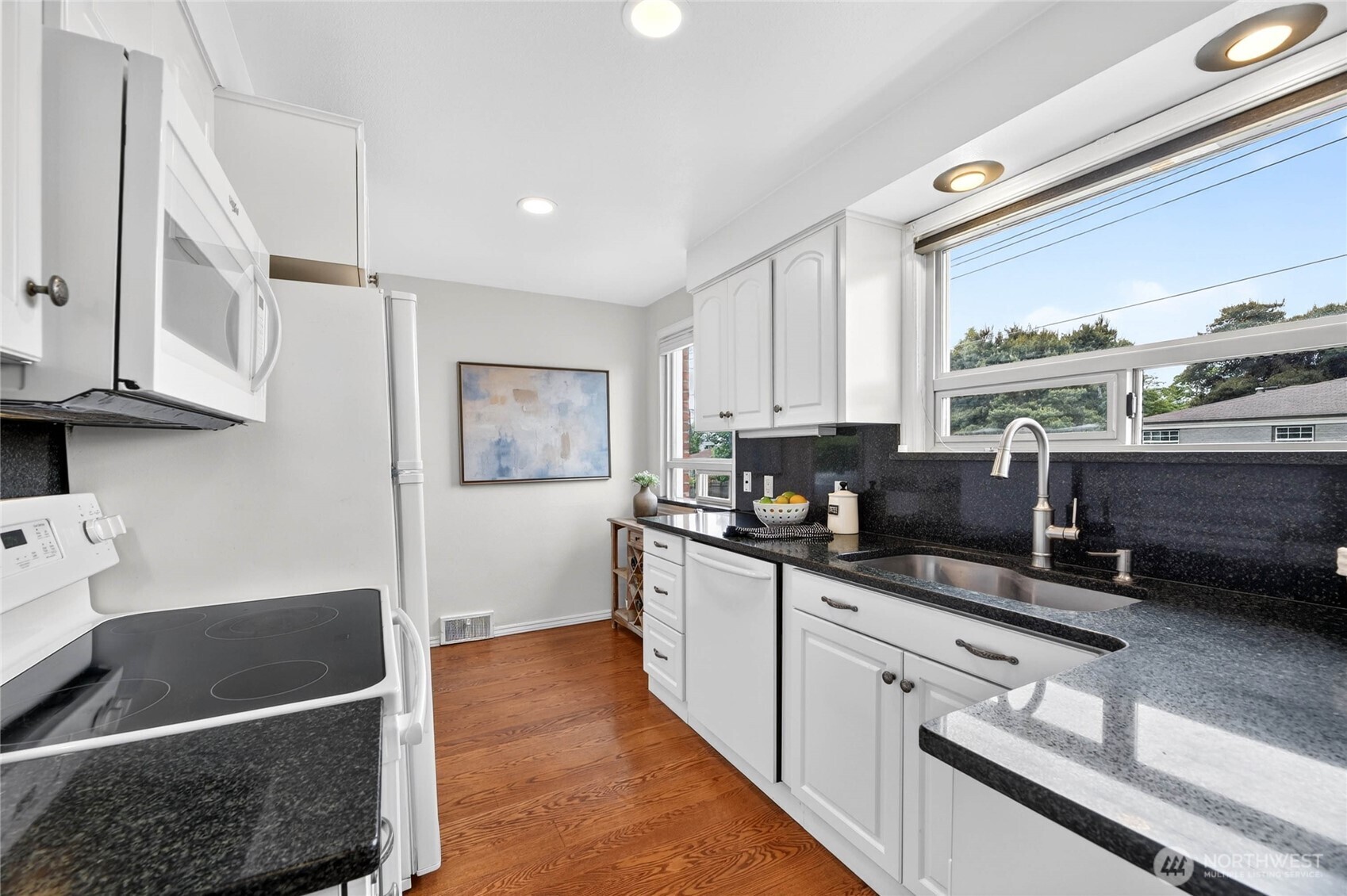 5457 35th Avenue SW, Seattle, WA 98126