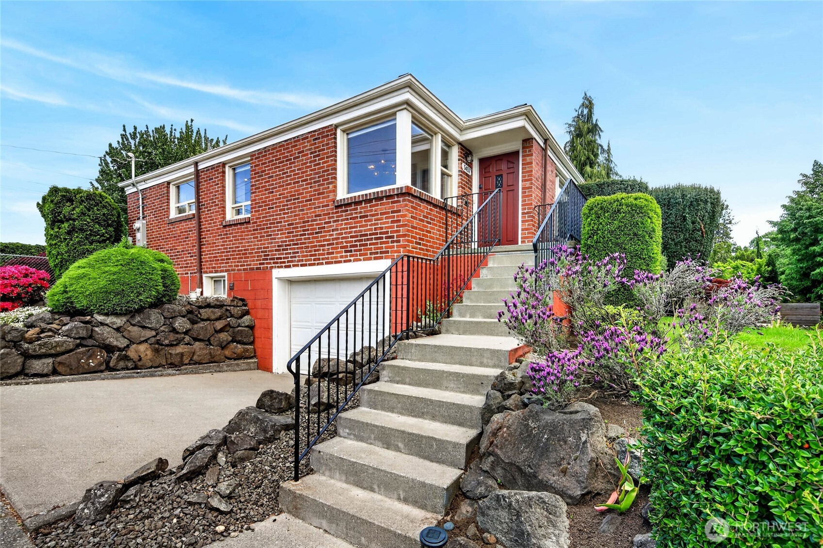 5457 35th Avenue SW, Seattle, WA 98126