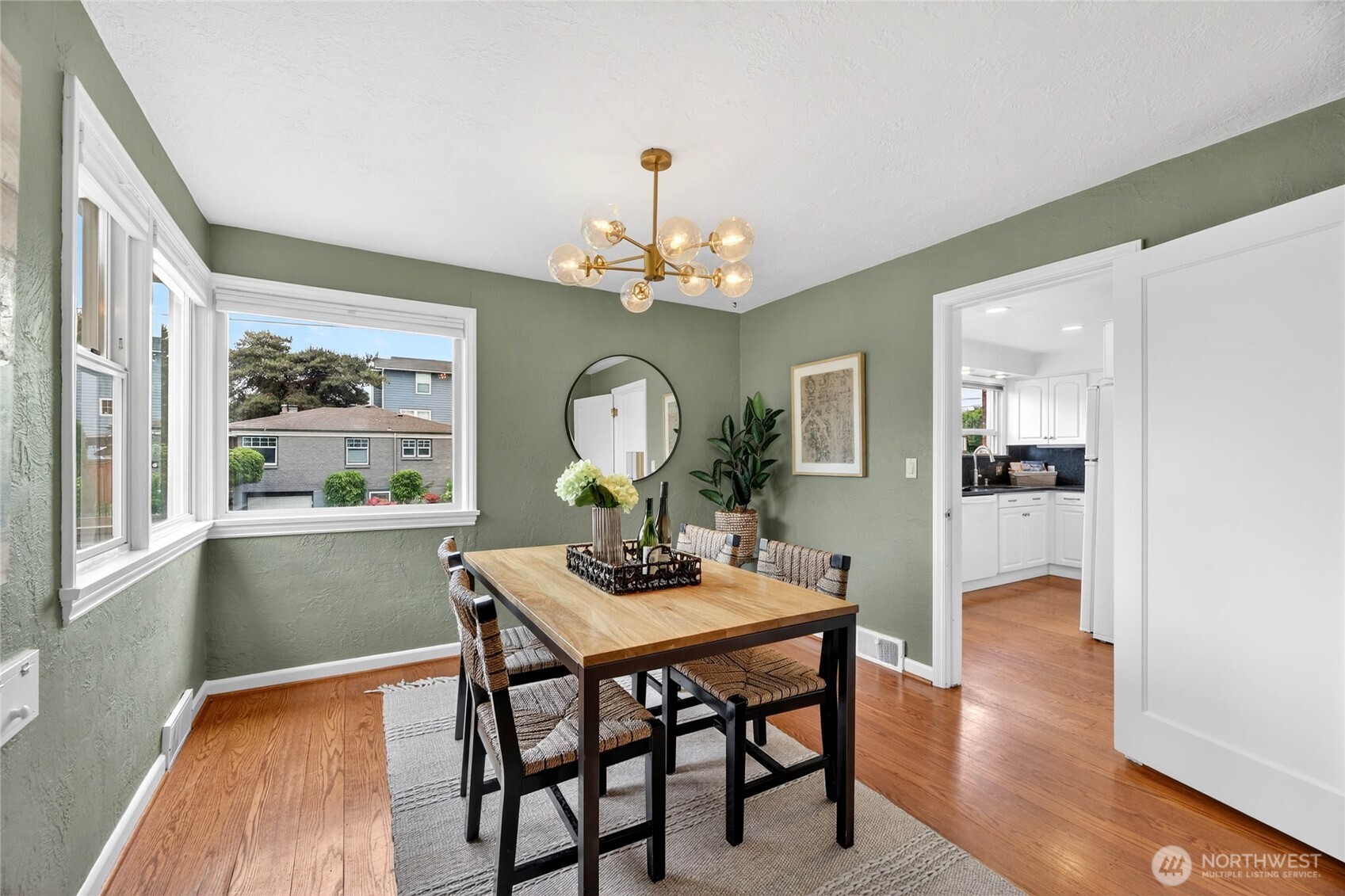 5457 35th Avenue SW, Seattle, WA 98126