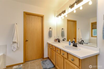 1502 Jensen Avenue , Dupont, WA 98327 - Photo 23