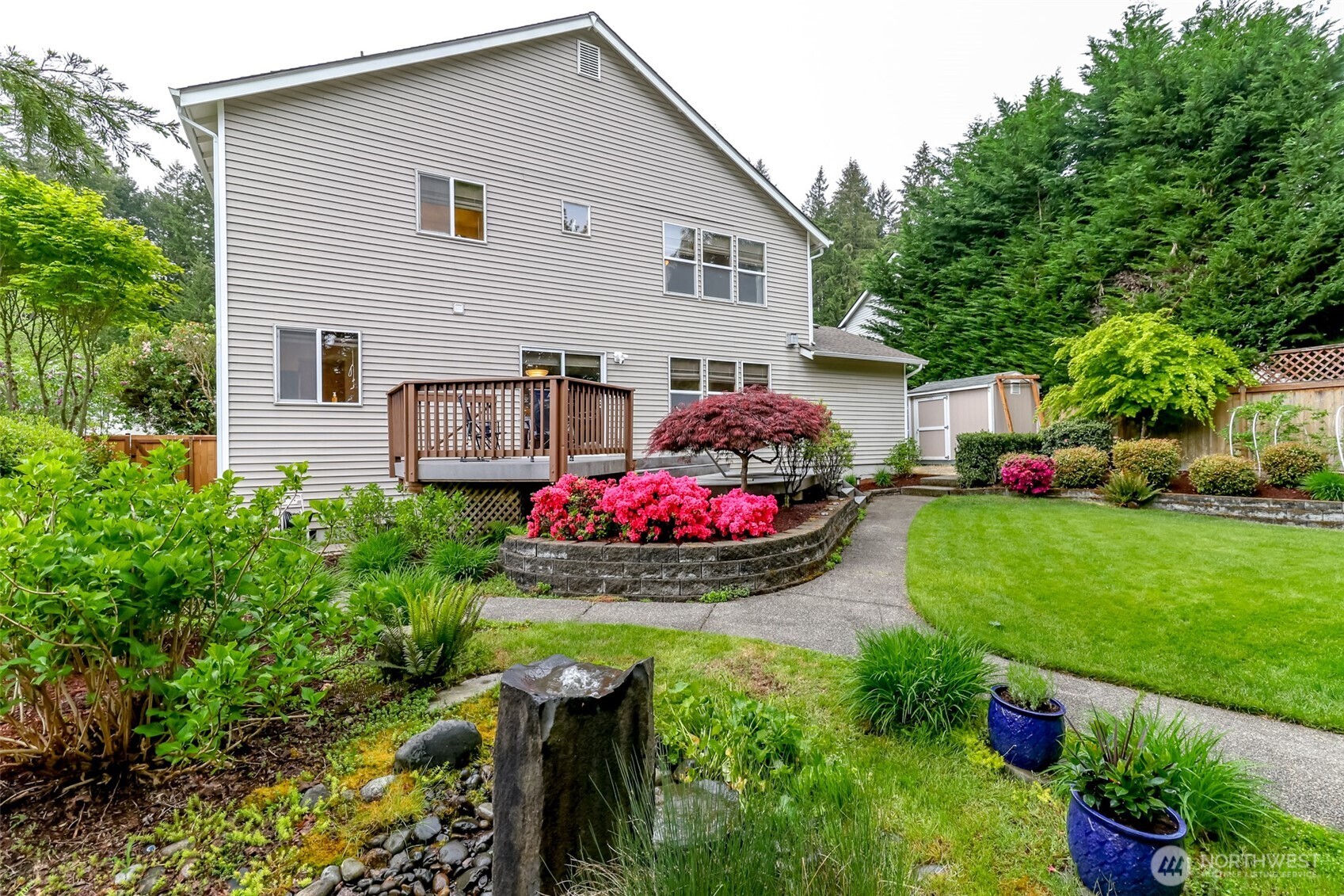 1502 Jensen Avenue , Dupont, WA 98327