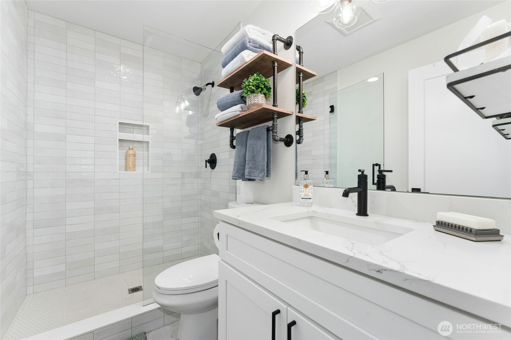 14018 2nd Avenue NW, Seattle, WA 98177